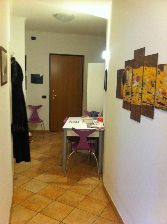 Apartment Verdiano ปาร์มา ภายนอก รูปภาพ